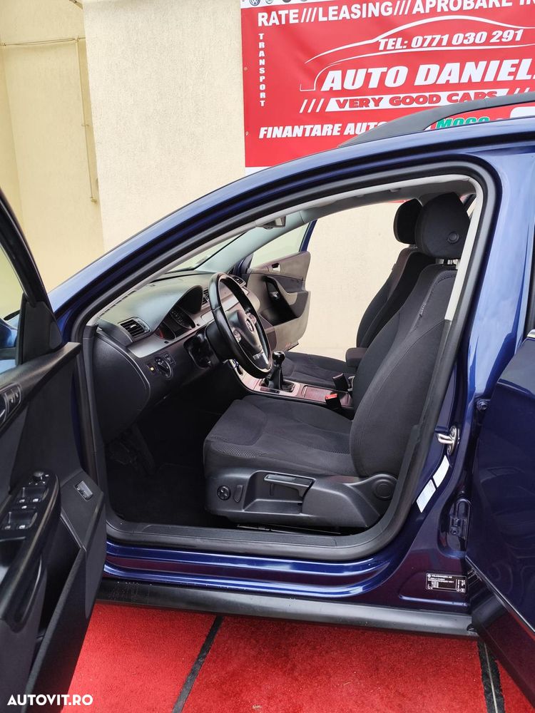 Volkswagen Passat - 5