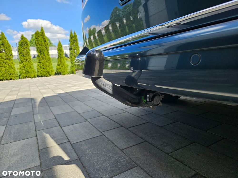 Volkswagen Multivan - 18