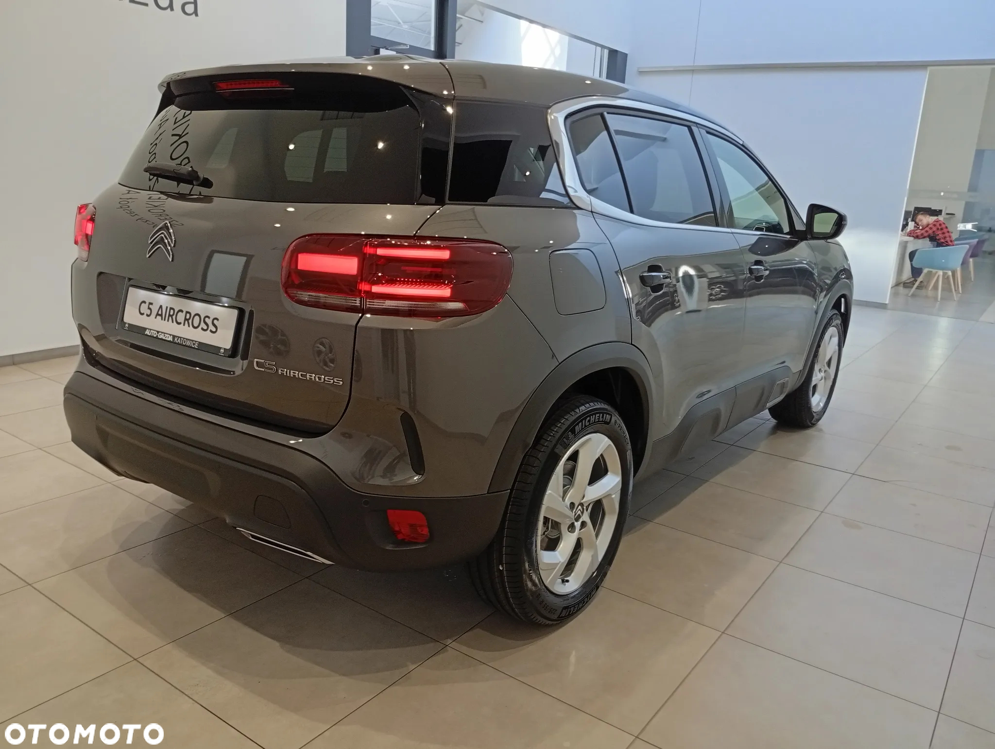 Citroën C5 Aircross 1.2 mHEV Plus eDCT6 - 4
