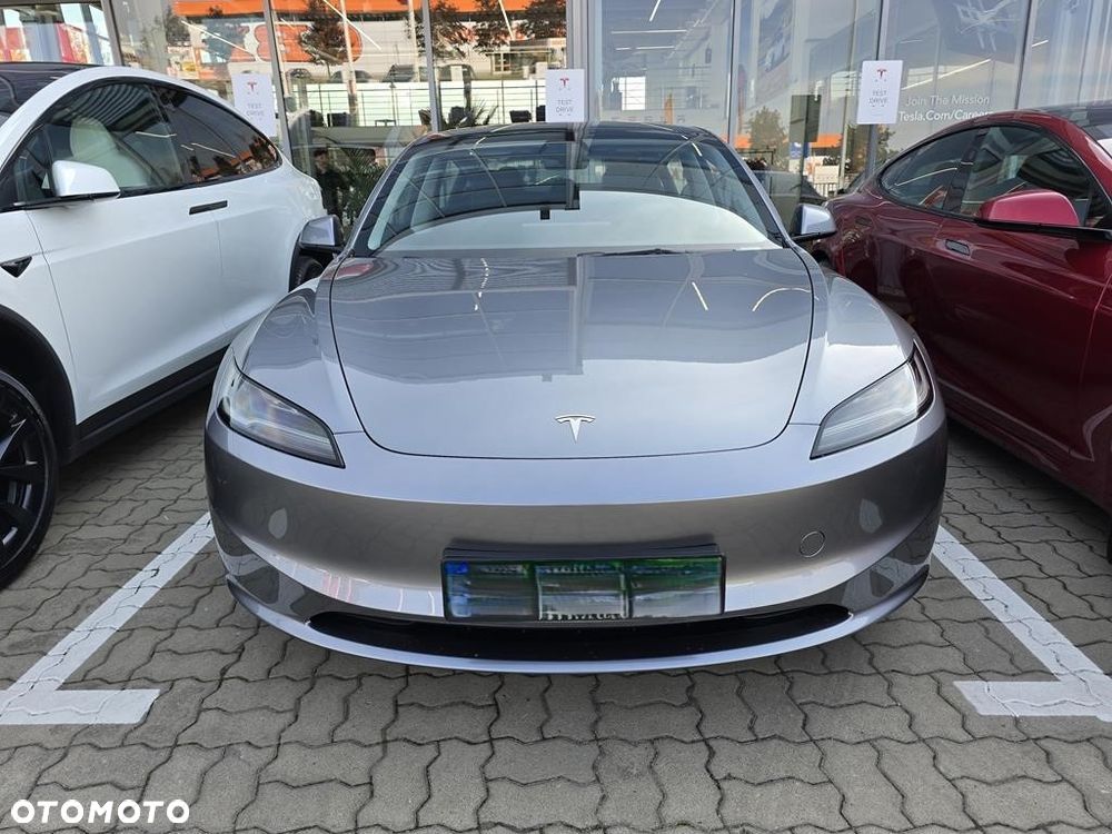 Tesla Model 3 RWD Premium - 2