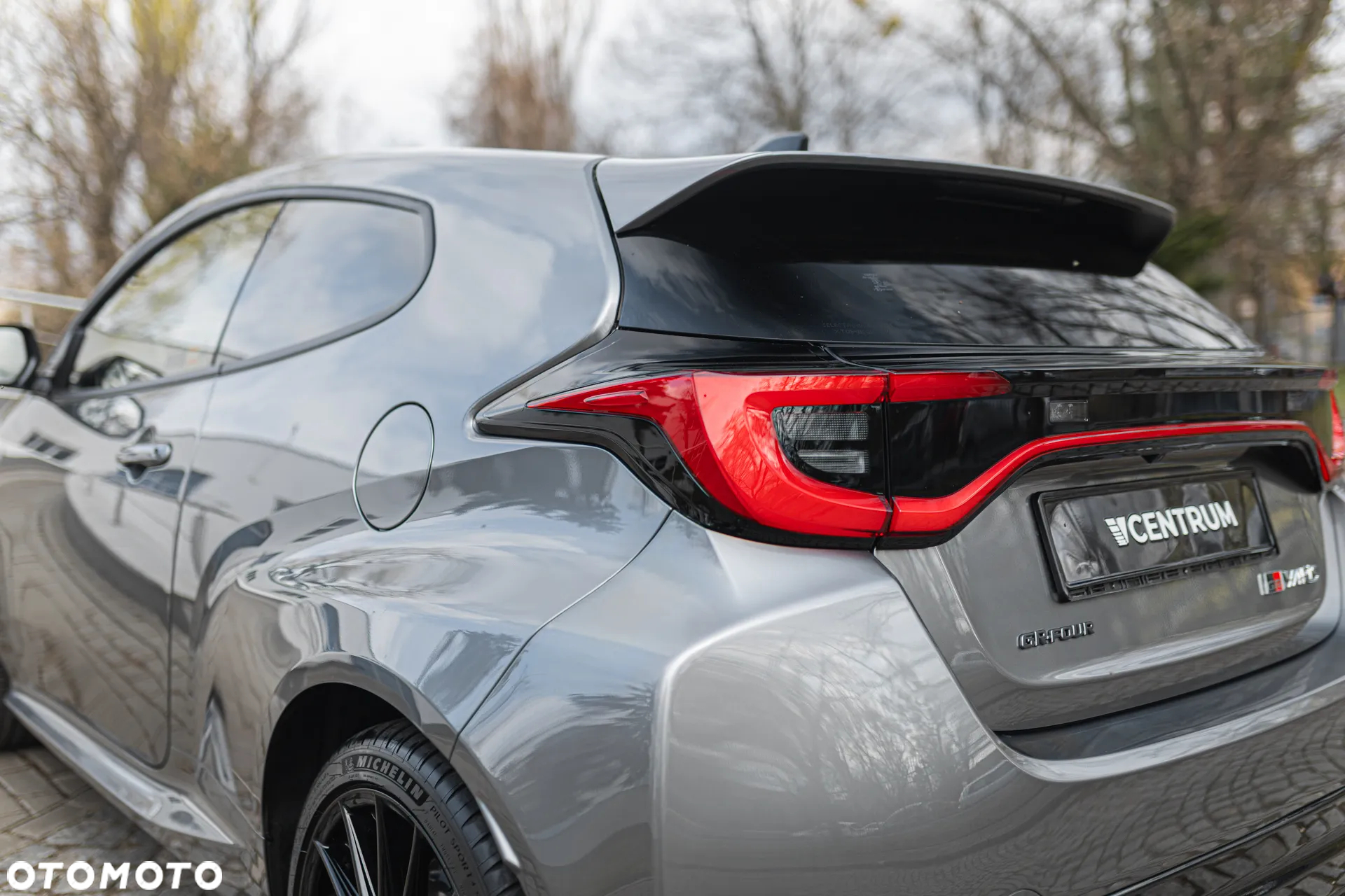 Toyota Yaris GR 1.6 Dynamic - 11