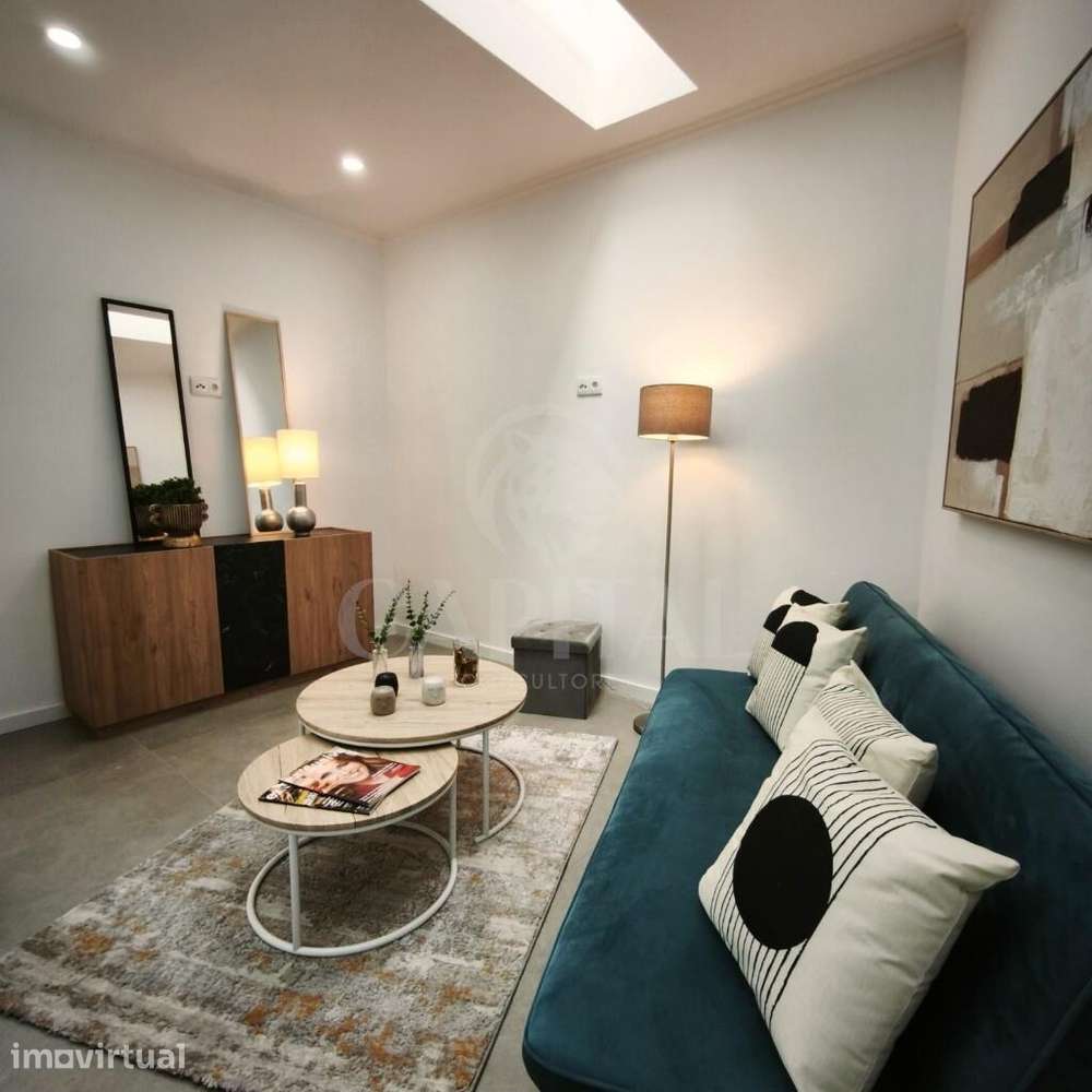 Apartamento T3 remodelado em Benfica, com elevador - Grande imagem: 5/24