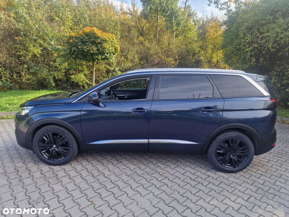 Peugeot 5008 2018 photo 2