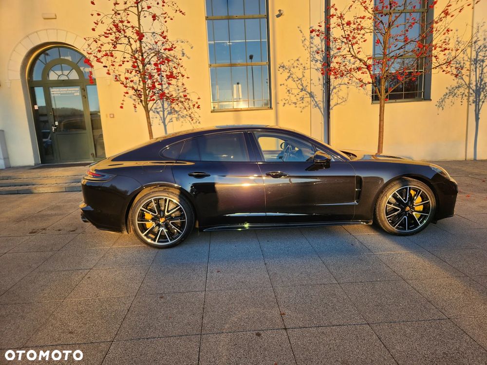 Porsche Panamera Turbo - 6