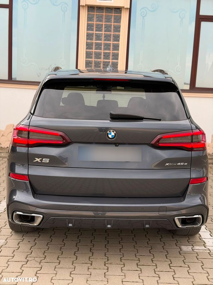 BMW X5 xDrive45e - 4
