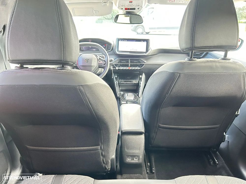 Peugeot 208 1.2 Hybrid Allure e-DCS6 - 27