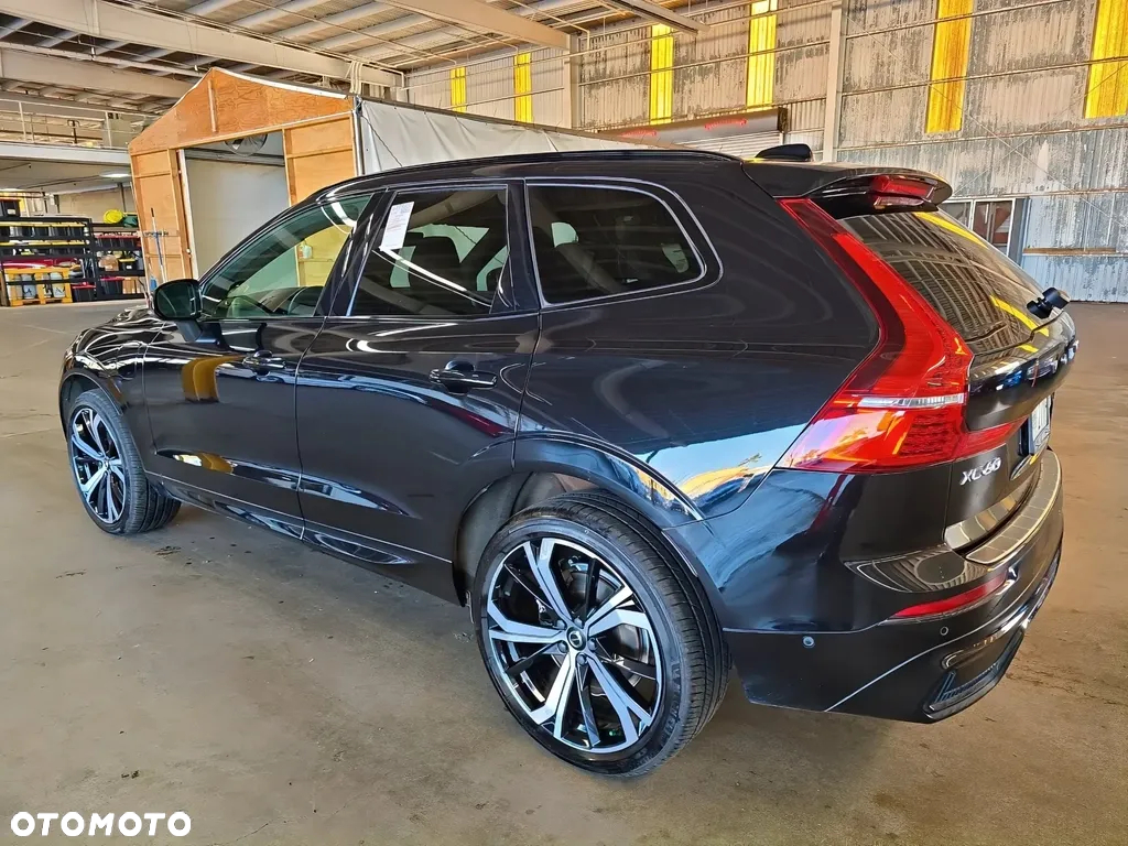 Volvo XC 60 T8 AWD Plug-In Hybrid R-Design