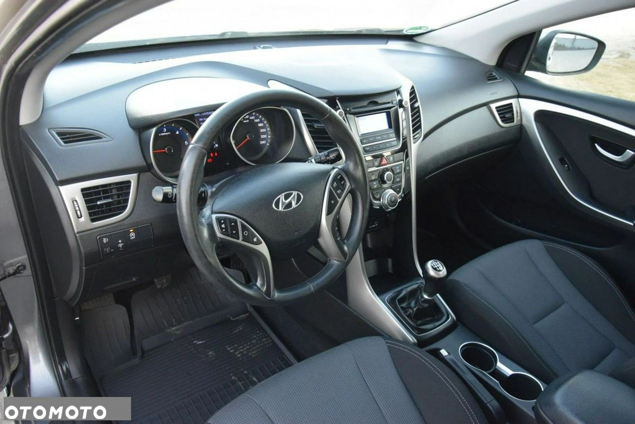 Hyundai i30 1.6 CRDi Style - 23