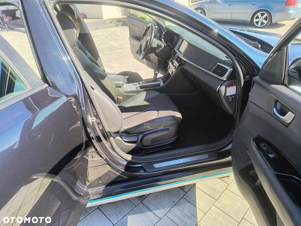 Kia Optima - 12