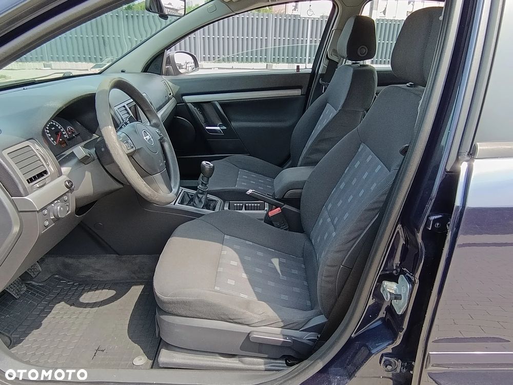 Opel Vectra 1.8 Essentia - 13