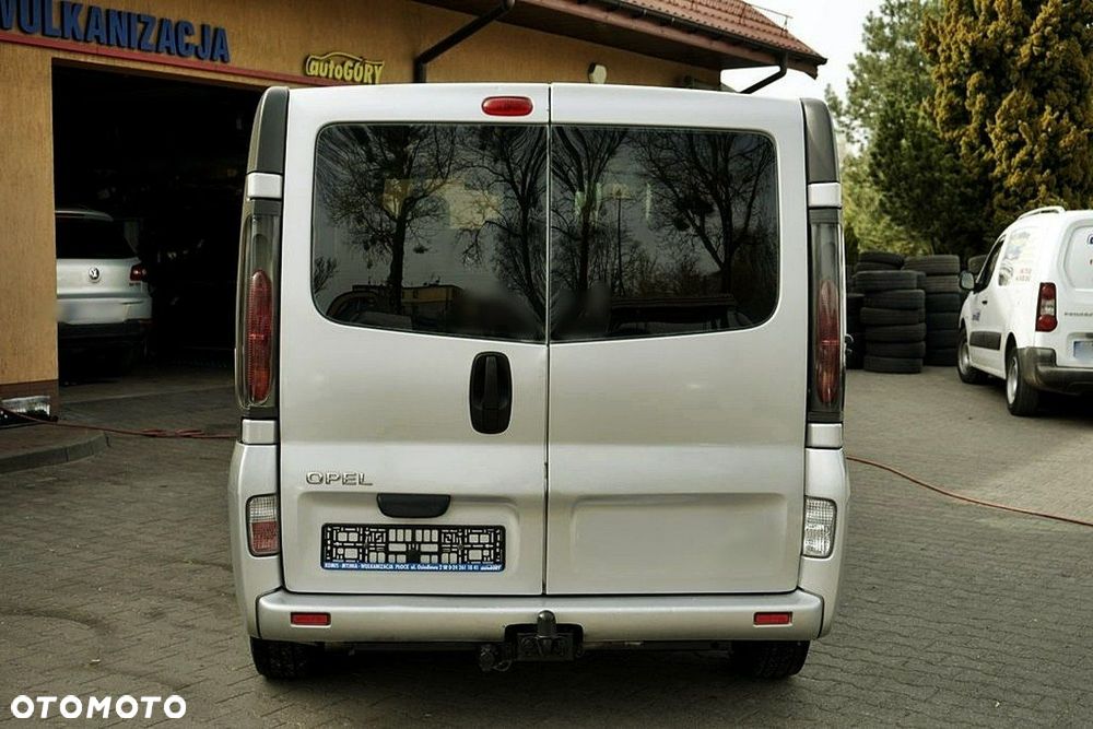 Opel Vivaro - 4