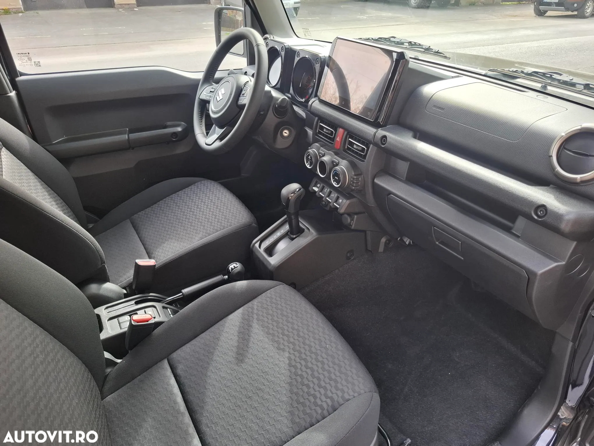 Suzuki Jimny 1.5 ALLGRIP GLX AT - 16