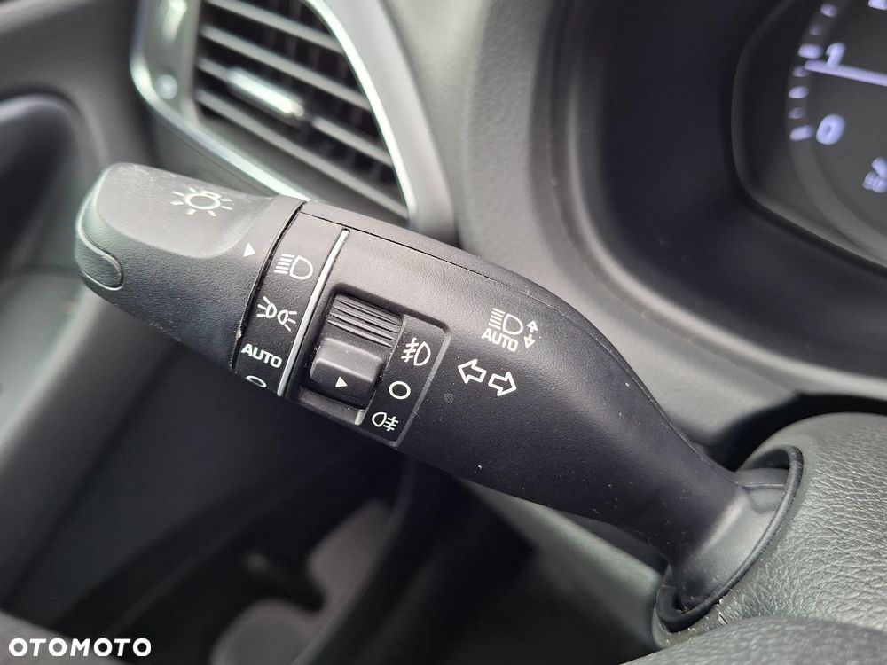 Hyundai i30 1.5 DPI Modern - 27