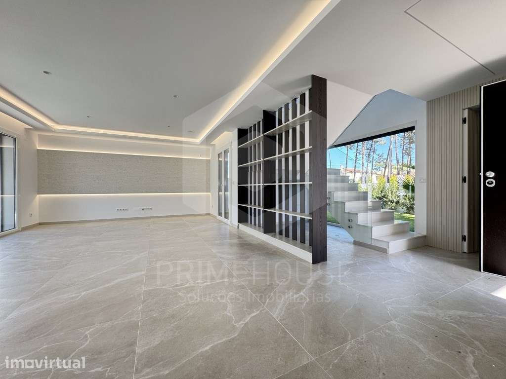 Moradia T4 com piscina Aroeira - Grande imagem: 3/13