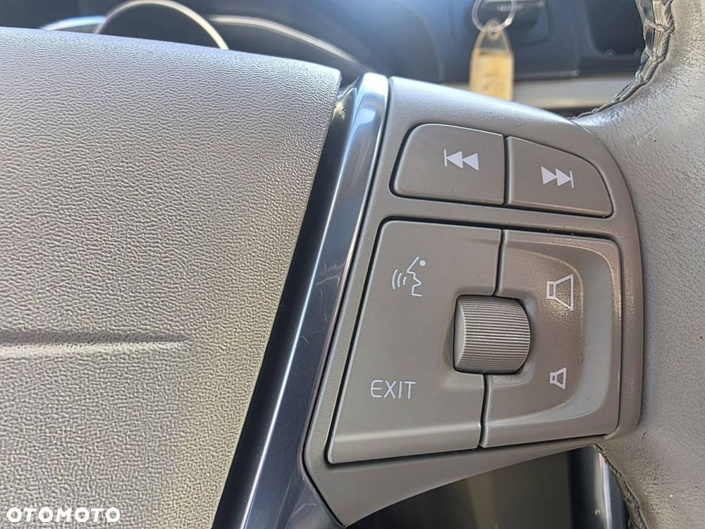 Volvo XC 70 T5 Drive-E Dynamic Momentum - 13