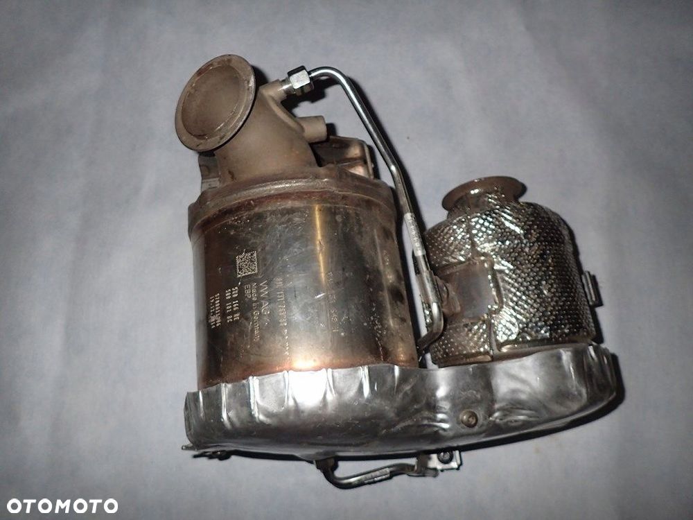 dw passat b8 katalizator 04l131765bg 5q0131705ar - 1