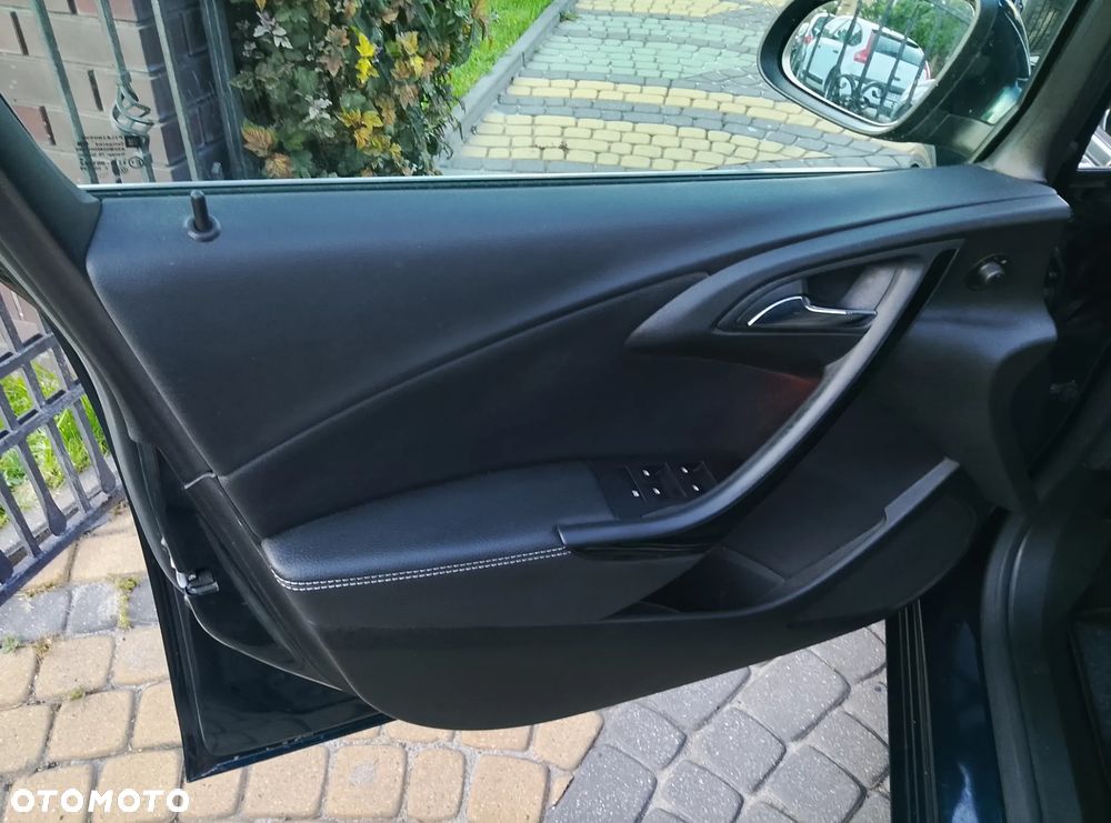 Opel Astra 1.4 Turbo Automatik Cosmo - 9