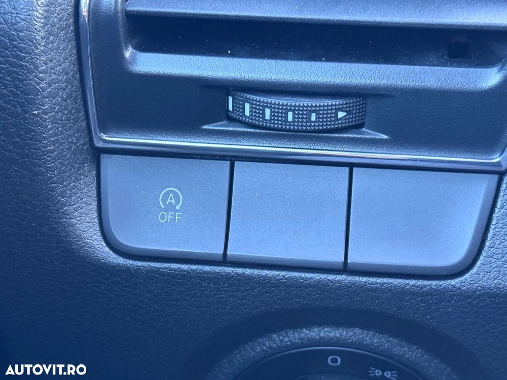 Skoda Fabia 1.0 MPI Ambition - 22