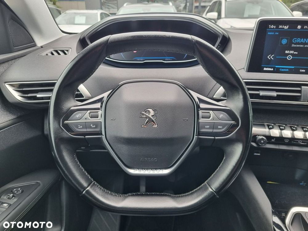 Peugeot 3008 1.5 BlueHDi Allure S&S - 16