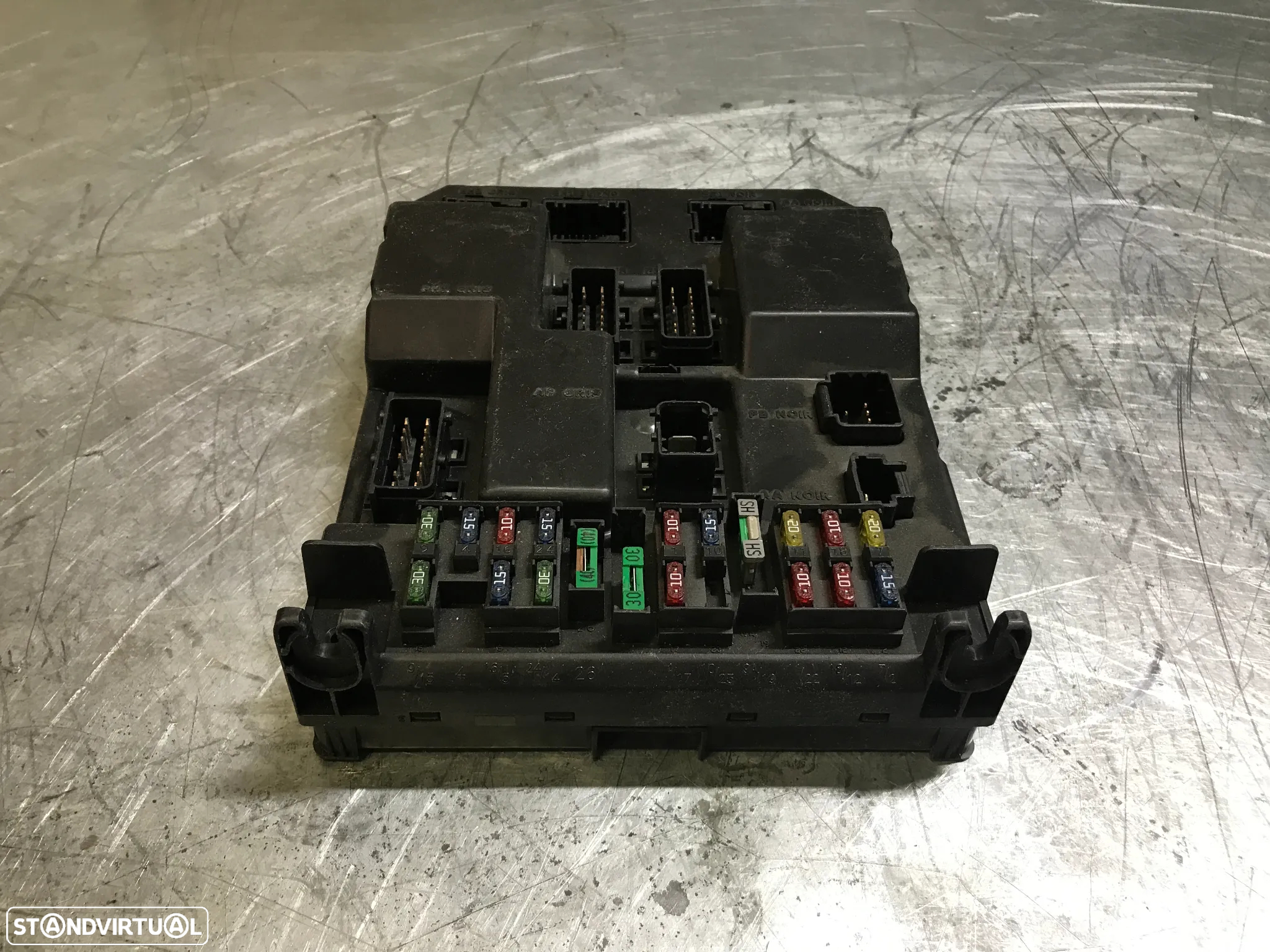 CAIXA DE FUSIVEIS BSI PEUGEOT 307 9651197780 9651197080 - 2