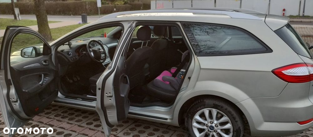 Ford Mondeo - 24
