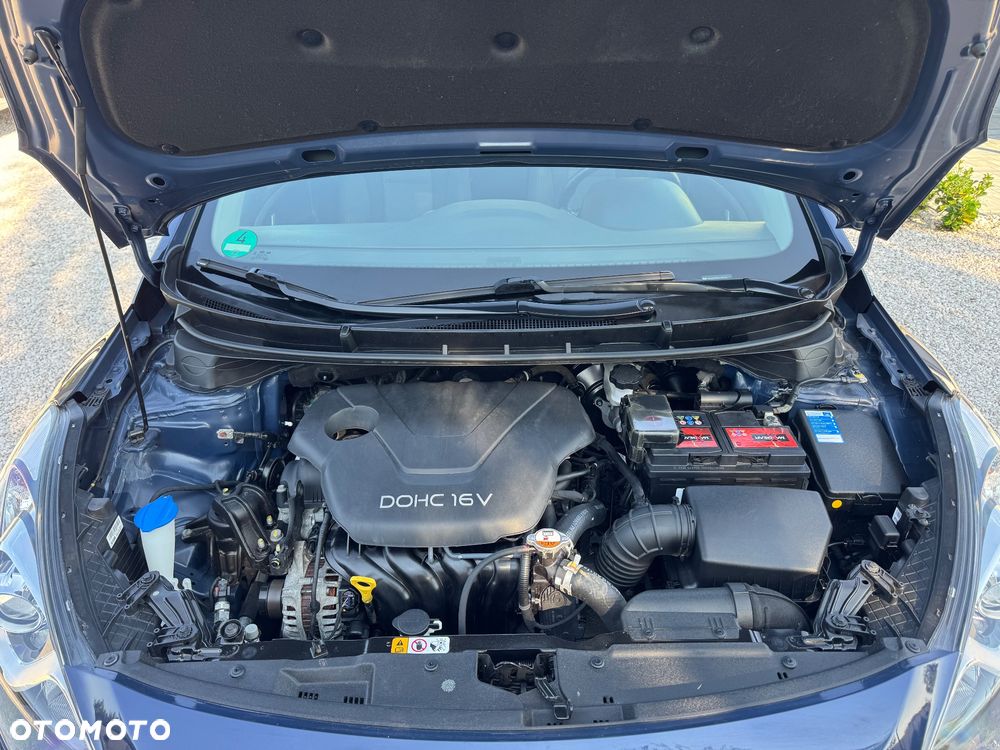Hyundai i30 1.6 Style - 36