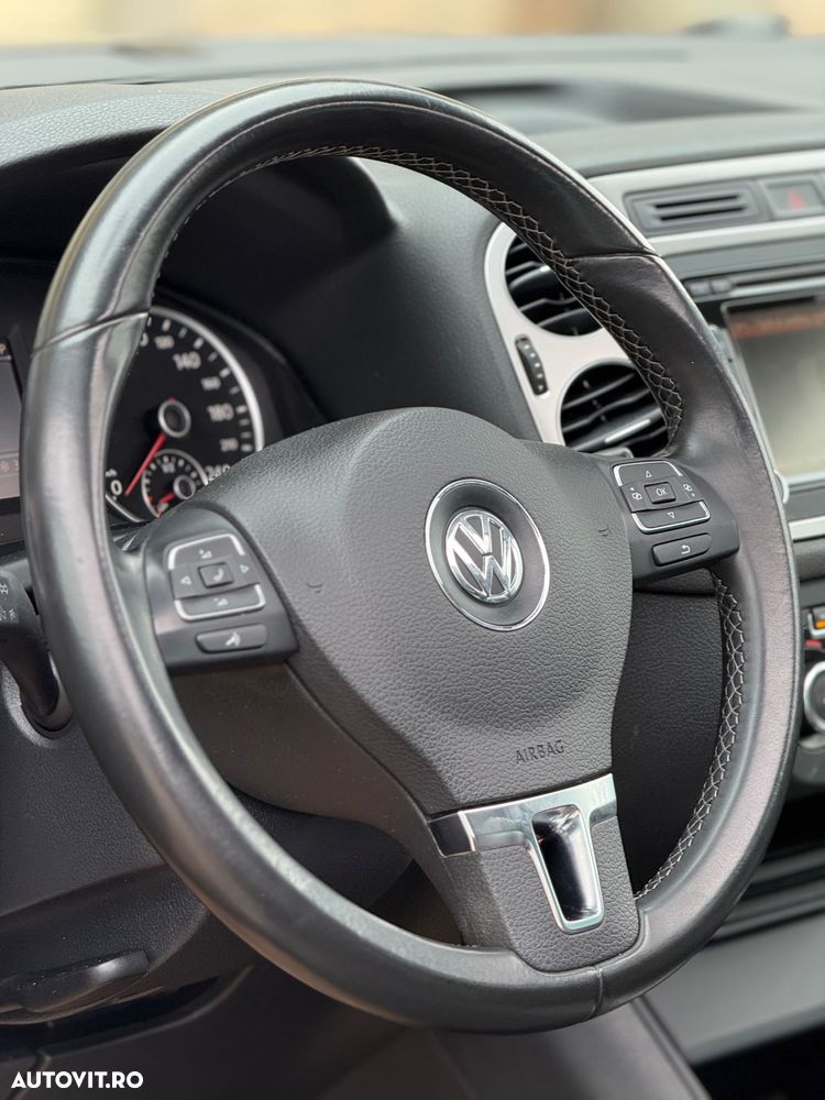 Volkswagen Tiguan 2.0 TDI DPF 4Motion BlueMotion Technology DSG Life - 16