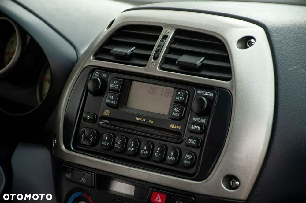 Toyota RAV4 2.0 VVT-i Sol - 6