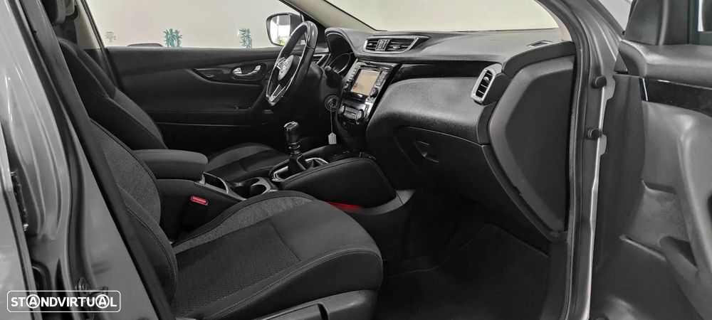 Nissan Qashqai 1.5 dCi Tekna Sport 17 - 8