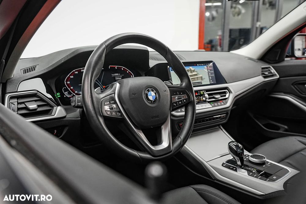 BMW Seria 3 330e xDrive Aut. Sport Line - 14