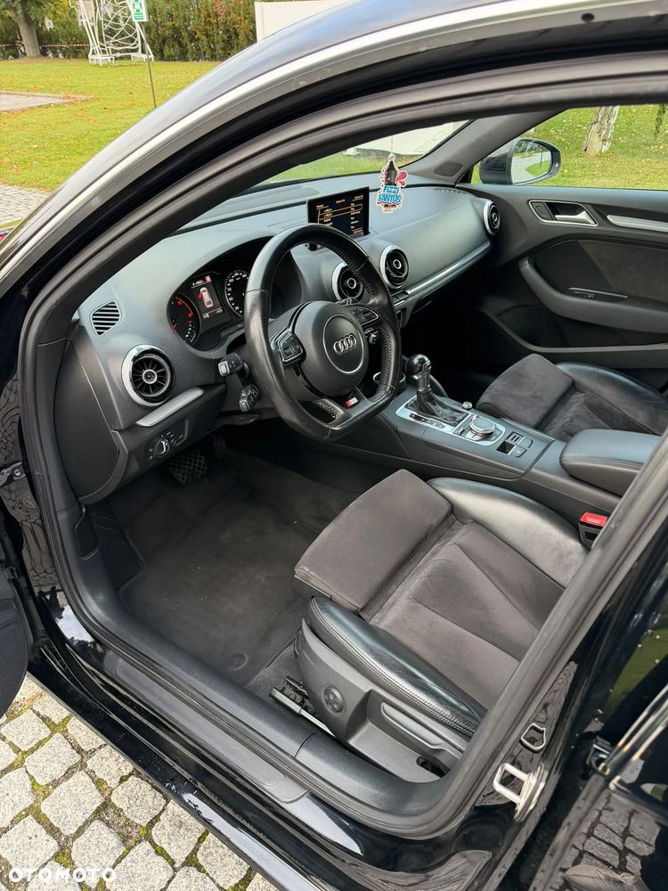 Audi A3 Sportback - 2