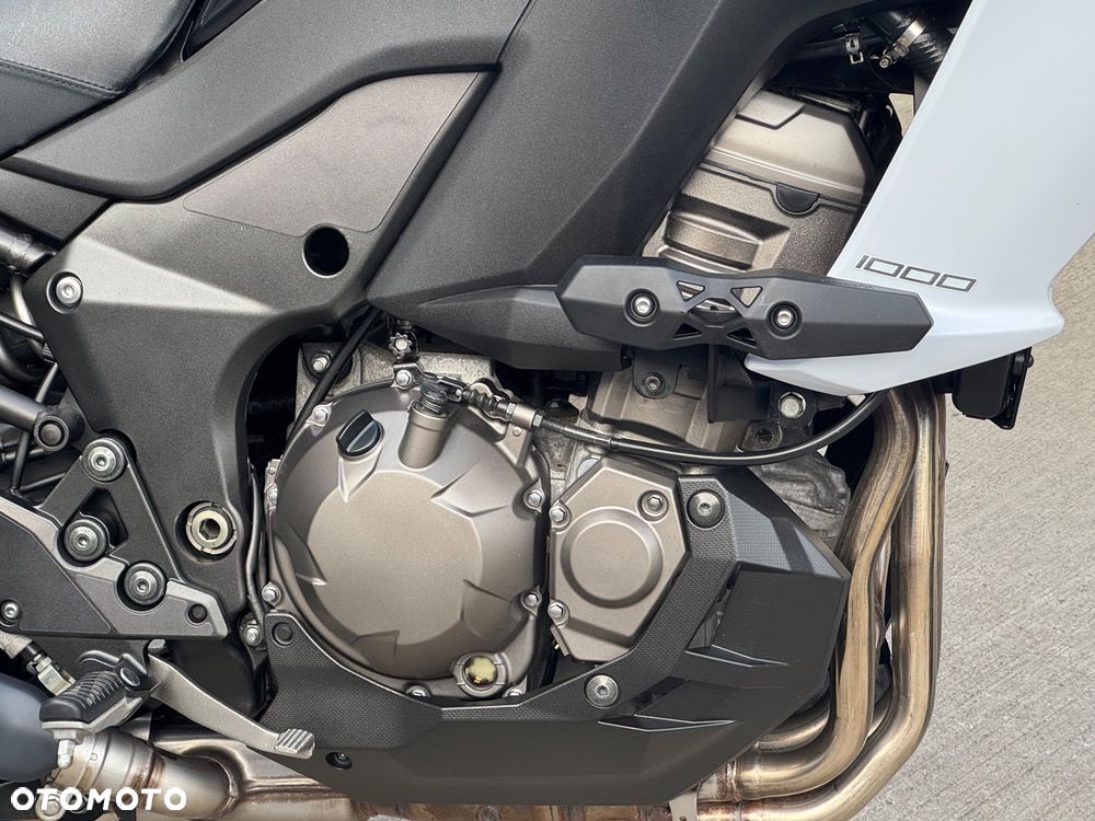 Kawasaki Versys 1000 - 9