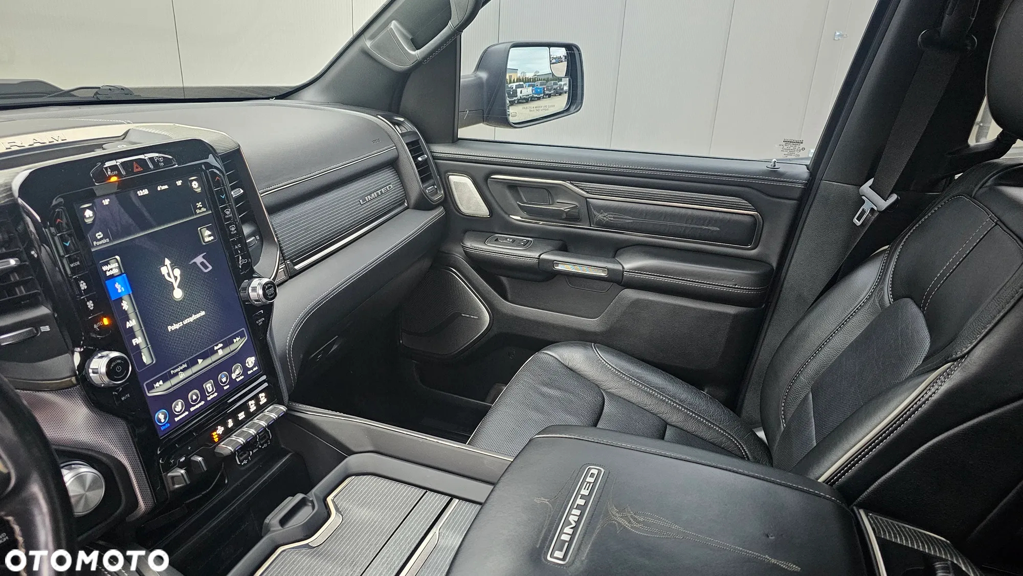Dodge RAM 1500 5.7 4x4 - 14