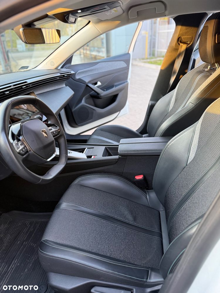 Peugeot 308 1.2 PureTech Allure S&S EAT8 - 9