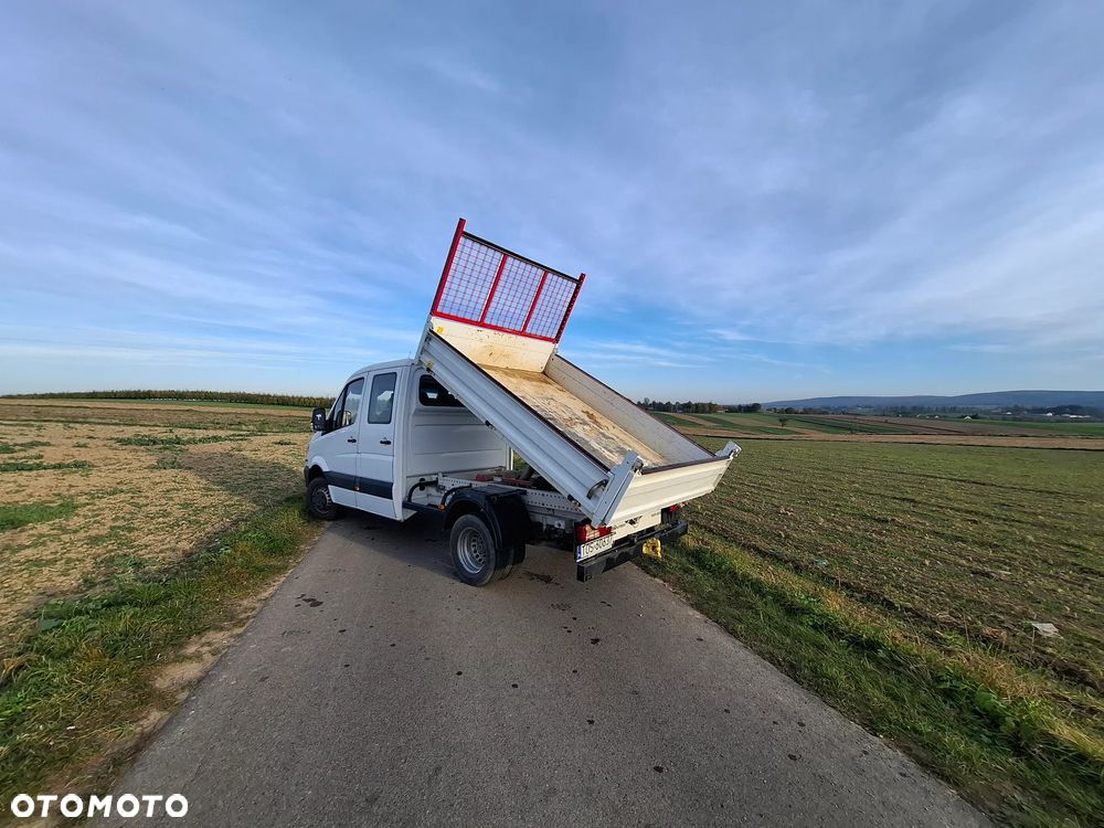 Mercedes-Benz Sprinter - 4