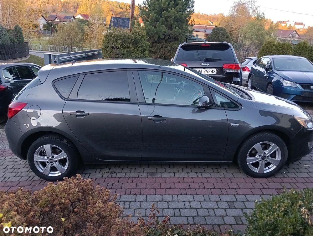 Opel Astra 1.6 Edition - 8