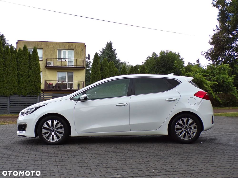 Kia Ceed 1.6 CRDi L - 8