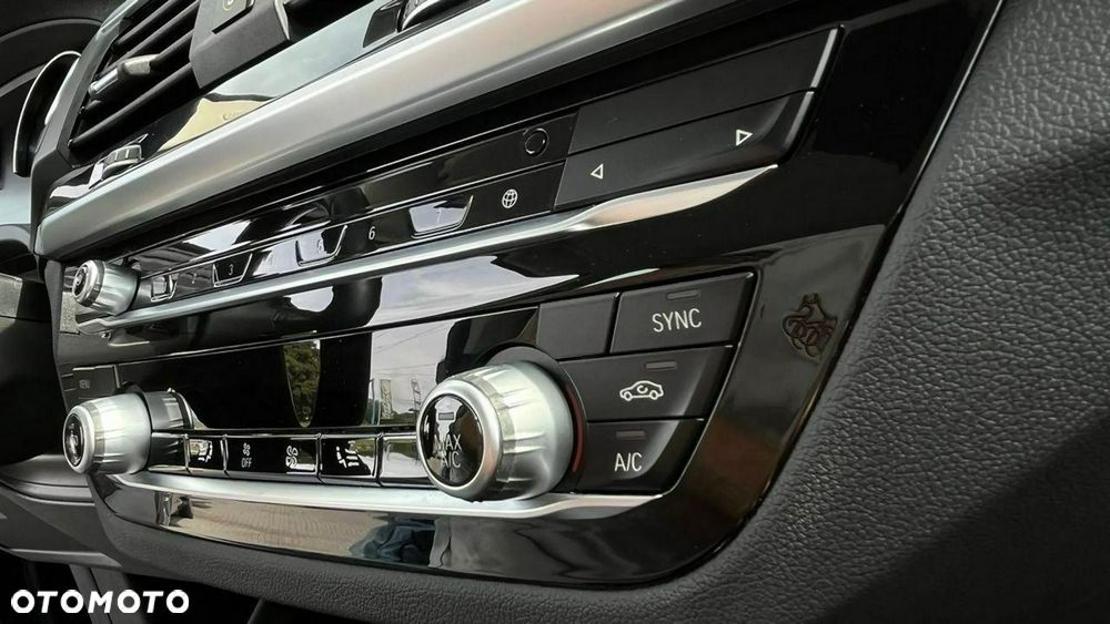 BMW X3 xDrive20d Business Edition - 27