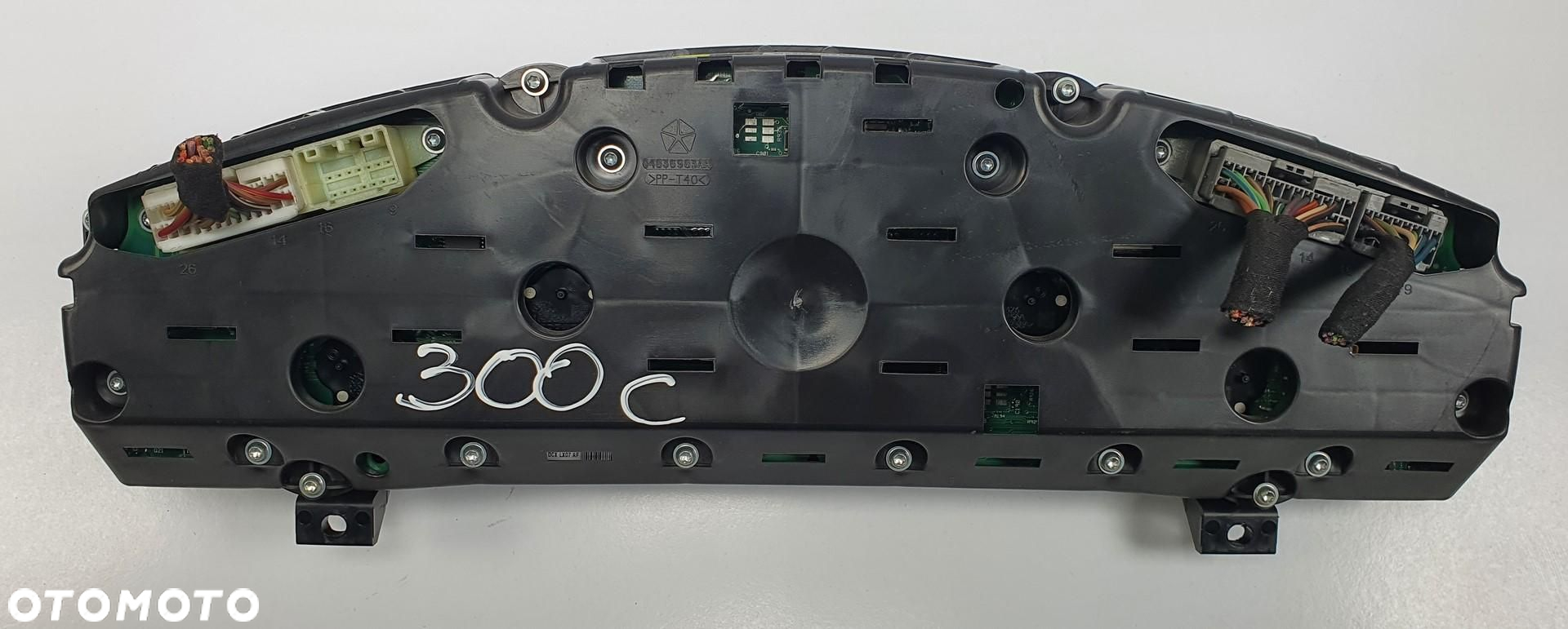 LICZNIK CHRYSLER 300C 3.0 CRD P05172061AF EUROPA - 2
