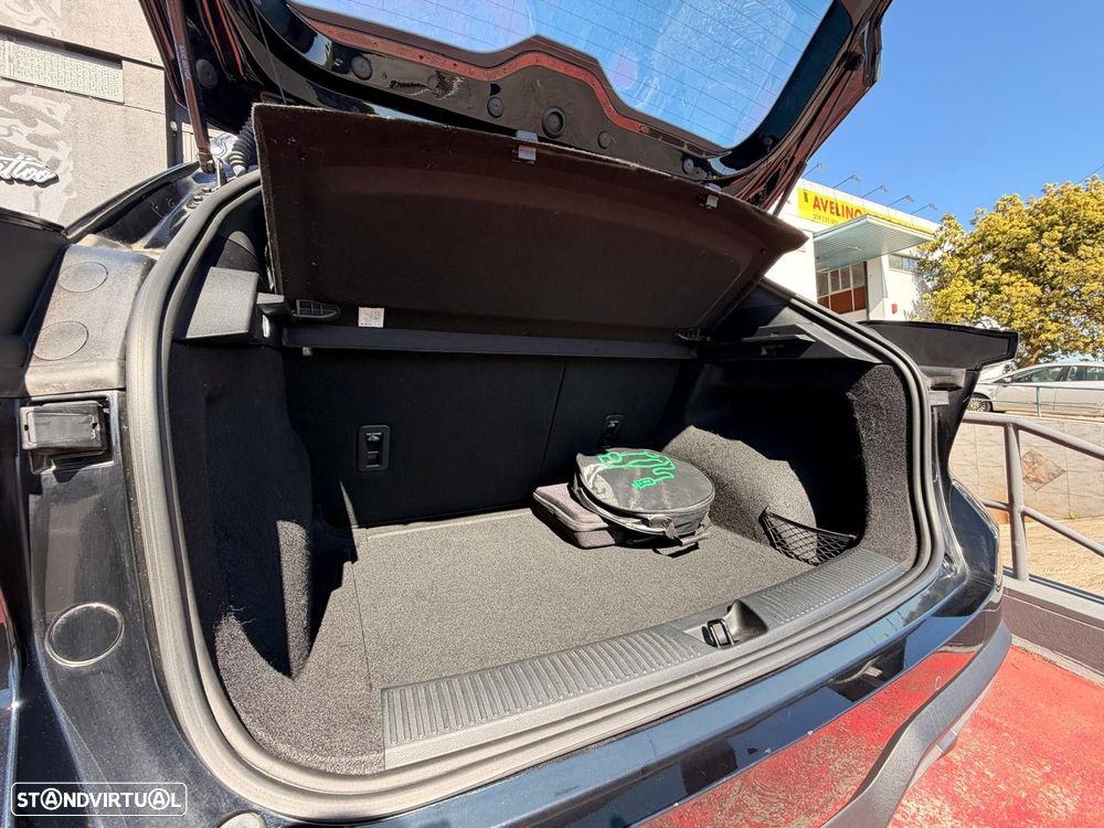 MG MG4 51 kWh Standard - 19