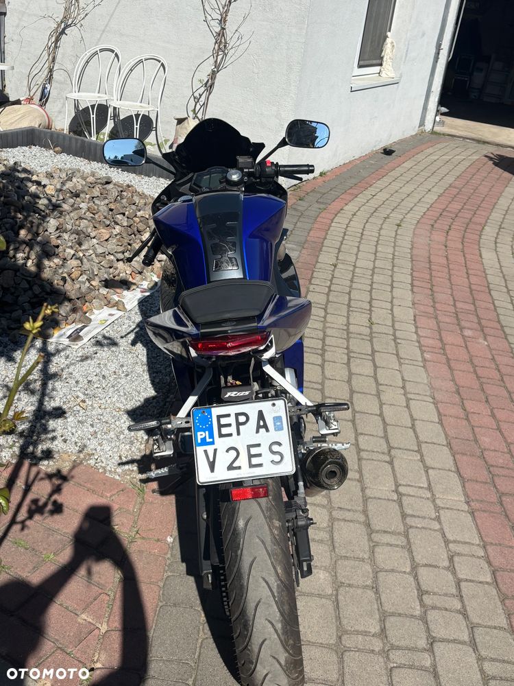 Yamaha YZF - 5