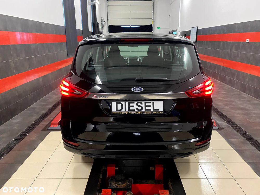 Ford S-Max 2.0 TDCi Titanium - 9