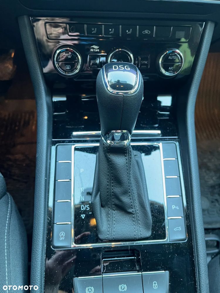 Skoda Superb 1.8 TSI Ambition DSG - 16