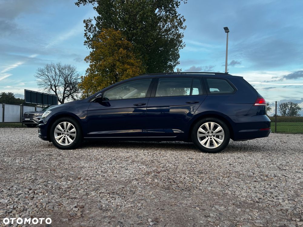 Volkswagen Golf 1.5 TSI BMT Trendline - 4