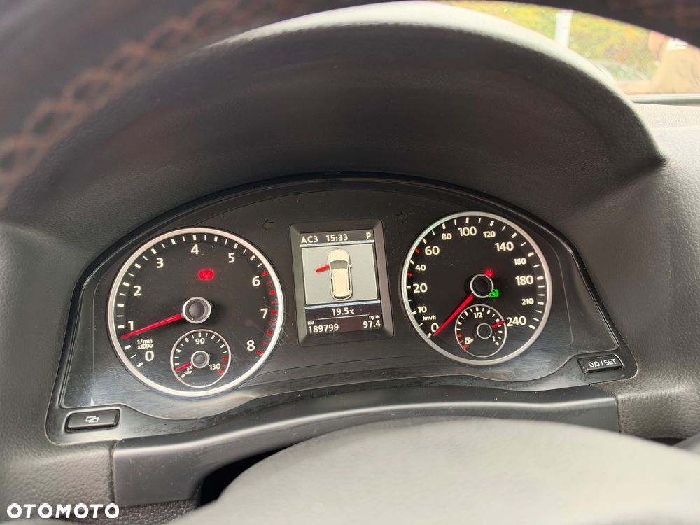 Volkswagen Tiguan - 27