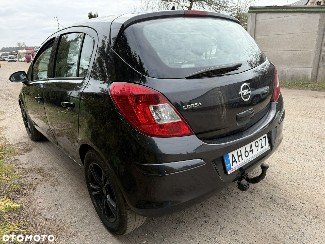 Opel Corsa - 8