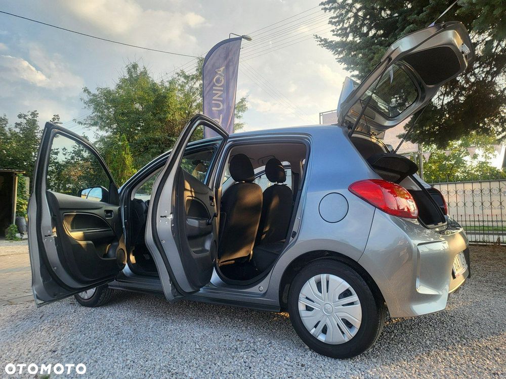 Mitsubishi Space Star - 11