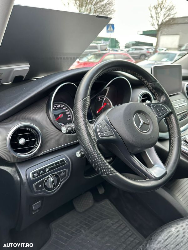 Mercedes-Benz V - 3