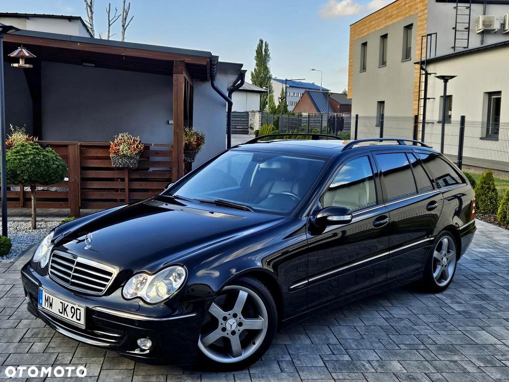 Mercedes-Benz Klasa C 300 7G-TRONIC Avantgarde - 4