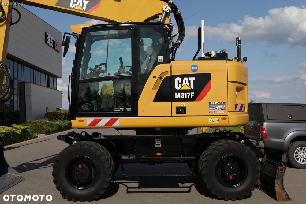 Caterpillar M317F - 11